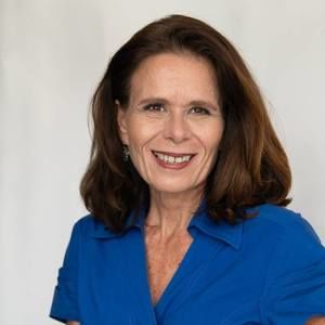 Meet your Posher, Monica